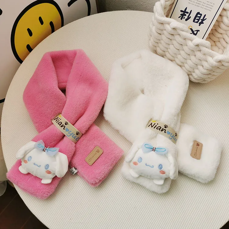 وشاح للأطفال من Miniso دافئ وسميك لطيف على شكل فرقة كرتونية على الطراز الكوري وشاح أطفال من القطيفة