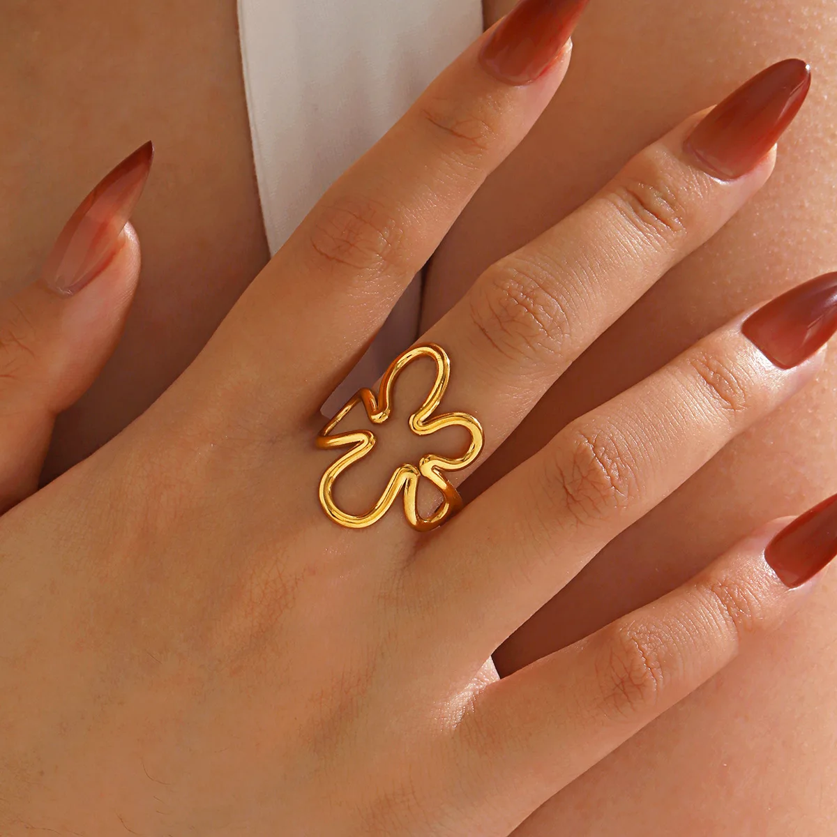 Minimalist Style Flower Ring Woman Personalized Hip Hop Jewelry Stainless Steel Line Opening Couple Rings Кольца Женс
