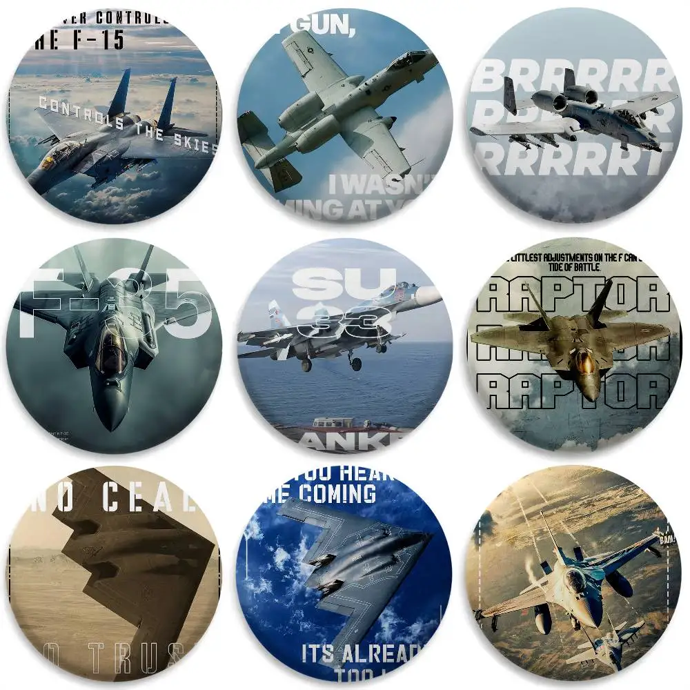 

Fighter Jet Cool F35 22 B2 SU57 Badges Round Exquisite Badge Brooches Creative Pins For Clothes Hat Backpack Gift Accessories