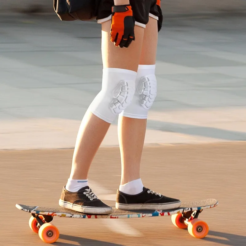 وسادات ركبة كرة السلة المضغوطة بالحرارة، معدات حماية مقاومة للصدمات على شكل قرص العسل، ساق ممتدة قابلة للتنفس وممتصة للعرق