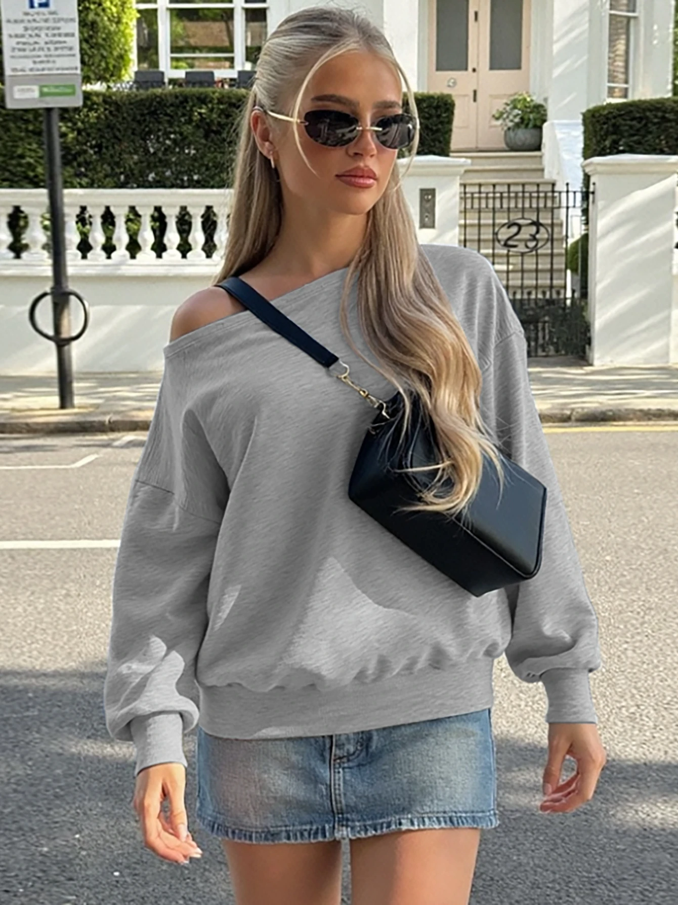 Dulzura 2025 الخريف أحدث صيحات الموضة يميل الكتف كم طويل فضفاض تي شيرت المرأة عادية تنوعا نادي الحفلات الشارع الزي #2