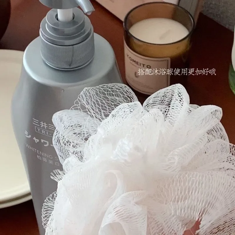 جل الاستحمام نياسيناميد مع عطر يدوم طويلاً لترطيب وتبييض البشرة الناعمة - سائل استحمام خفيف للتنظيف