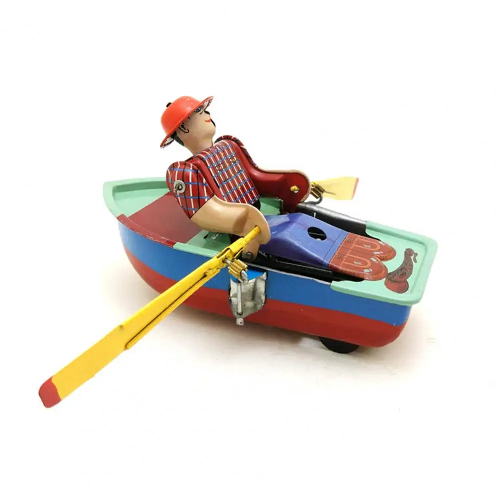 Vintage Wind-up Boat Toy Nostalgic Spring Clockwork Rowing Ship Collectible Figurine Desktop Decoration Ornament Toddler Gift