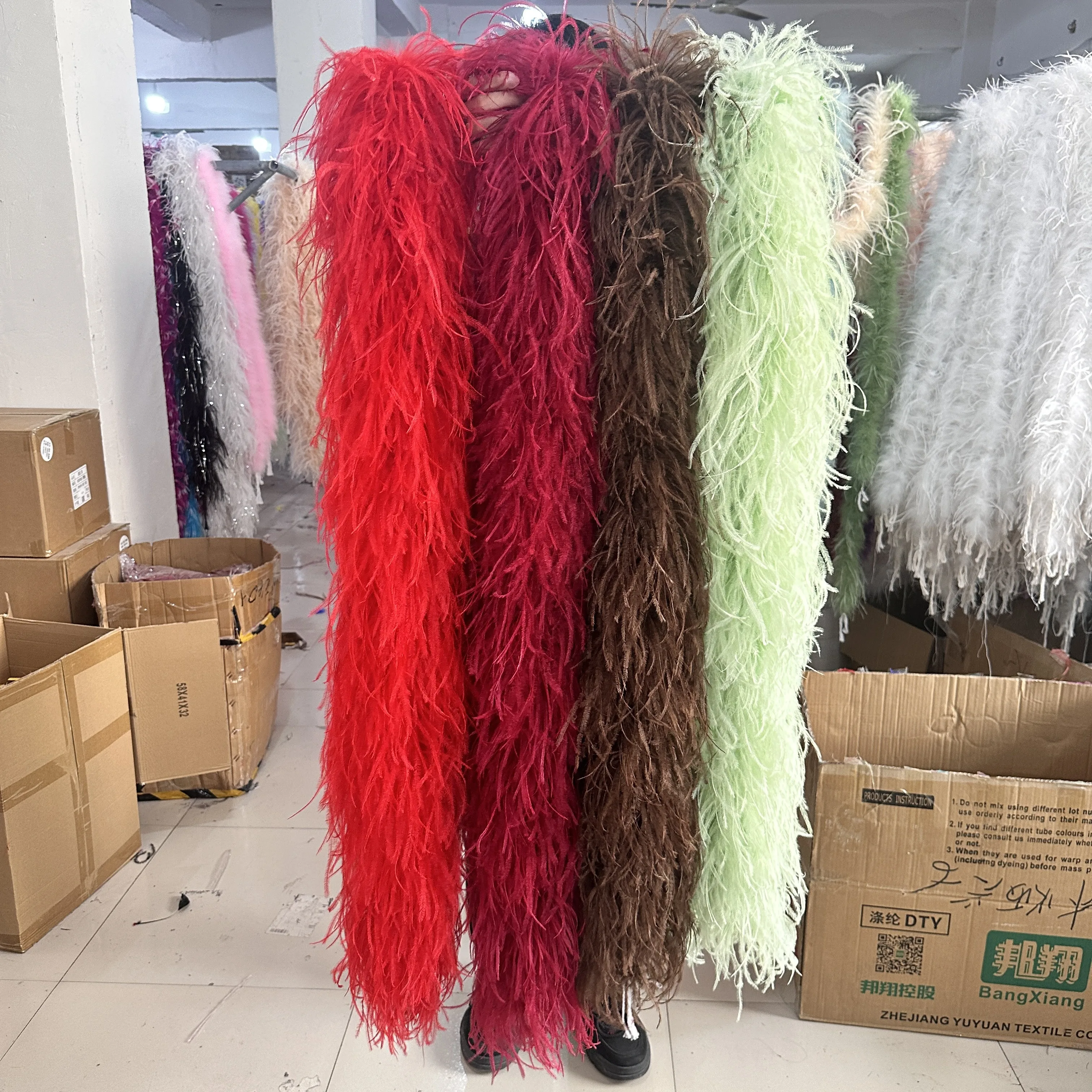 Customized White Ostrich Feathers Trim Boa 6 10 Layers Thicker Plume Shawl for Crafts Wedding Party Dress Sewing Decoration