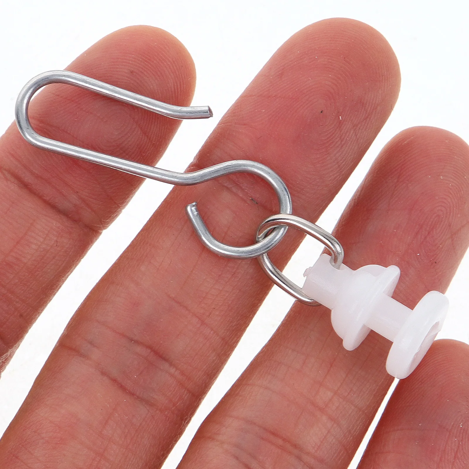 

1 Set Plastic Metal Bath Curtain Gliders Hooks For Shower Rail Sturdy Rustproof Replacement Sliders Bathroom Drapery Hanging