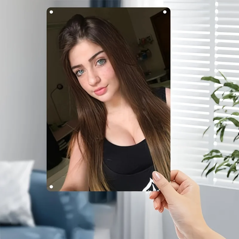 

Rustic Retro Advertising Sign for Home Decor，2D Flat, Metal Sign Plate - Elegant Woman Portrait Poster with Expressive Eyes, Dur