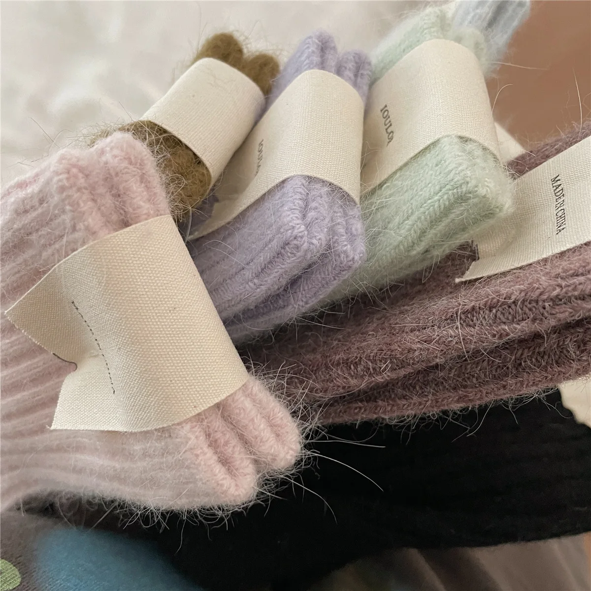 

Rabbit Hair Women Socks Autumn Winter Thick Warm Long Socks Japanese Fashion Solid Color Girls Kawaii Cute Thermal Socks Meias