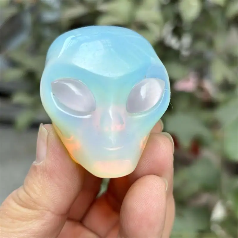 2inch Natural Opalite Cat Eye Stone Alien Skull Carving Statue Healing Gemstone Crafts For Children Birthday Gift 1PCS