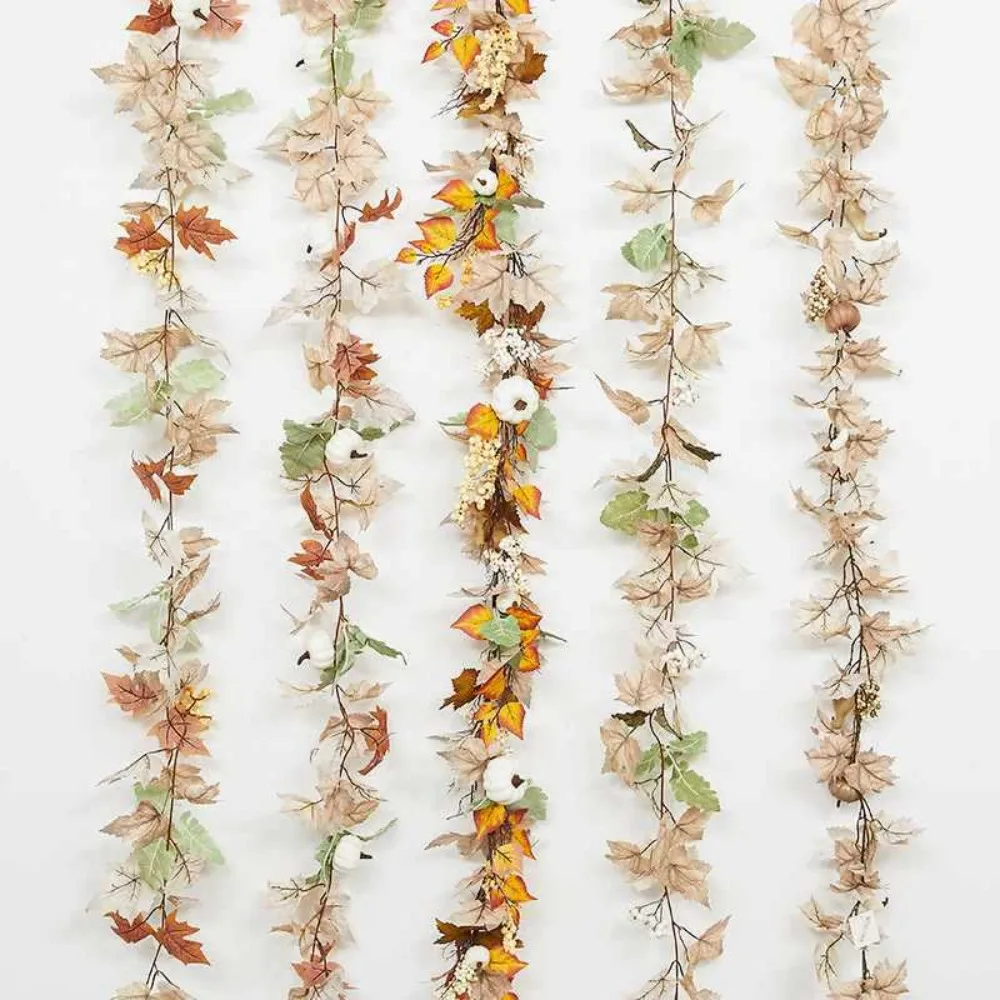 

190cm Artificial Fall Maple Leaf Vine Realistic Pumpkin Simulation Autumn Leaves Garland Plastic White Berry