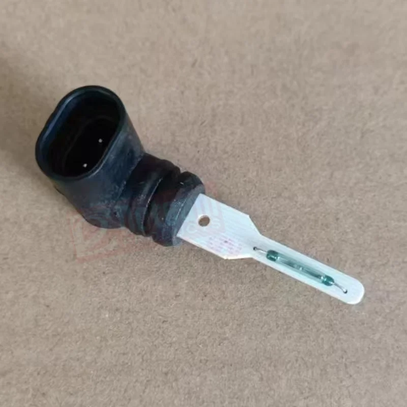 Engine Expansion Tank Coolant Level Sensor For Fiat Iveco