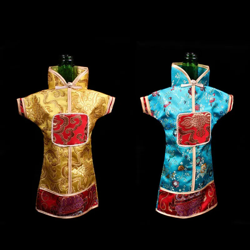 

10pcs Vintage Chinese Holiday Wine Bottle Covers Decorative Dust Bags Silk Brocade Pouches Wedding Christmas Accessories