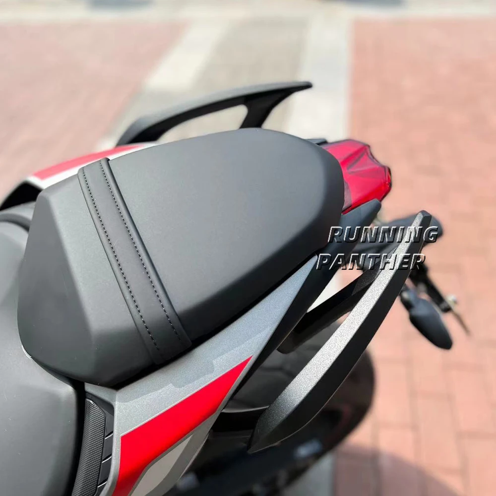 NEW For Street Triple 765RS 765R 765S 765 RS R S Motorcycle Passenger Rear Armrest Grab Handle Seat Hand Handle Grab Bar