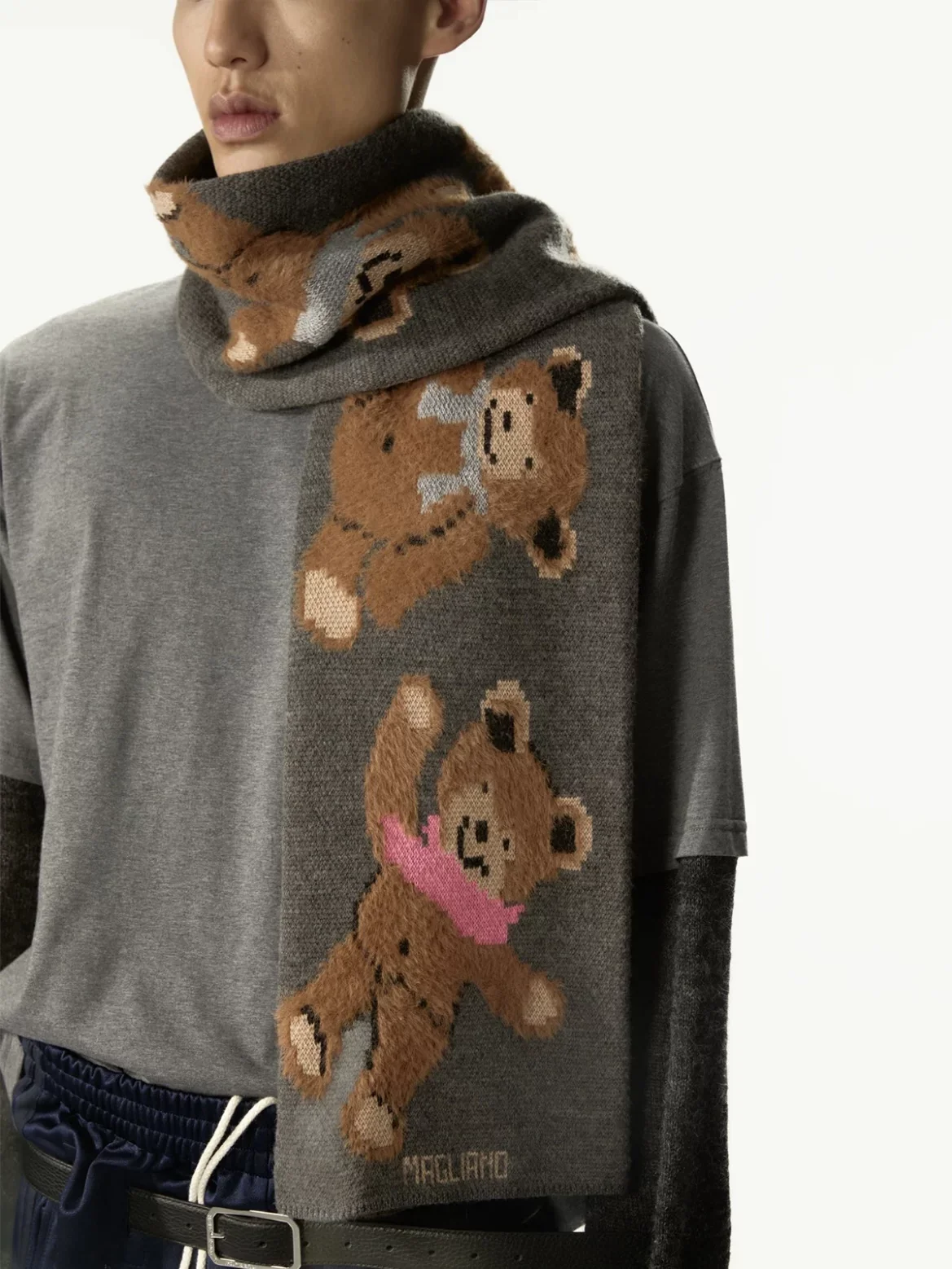 وشاح شتوي مطبوع عليه دب للجنسين أوشحة عصرية للنساء في الهواء الطلق دافئ ناعم وشاح فريد ومميز للرجال #2