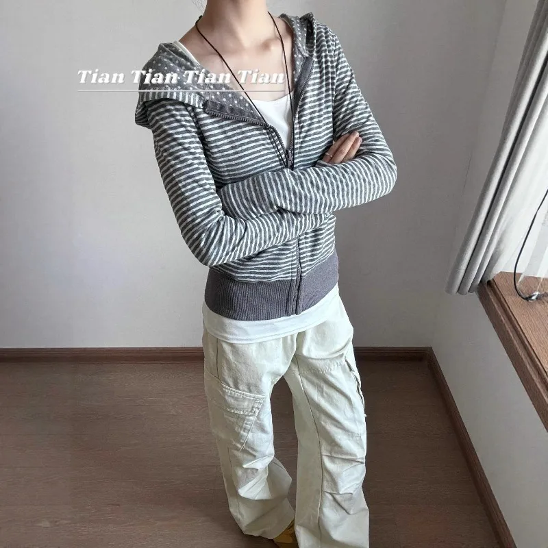 2026 Early Autumn New Vintage Slim Fit Thin Striped Hooded Cardigan Spice Girl Sweatshirt for Trendy Young Women Daily Wear view 3