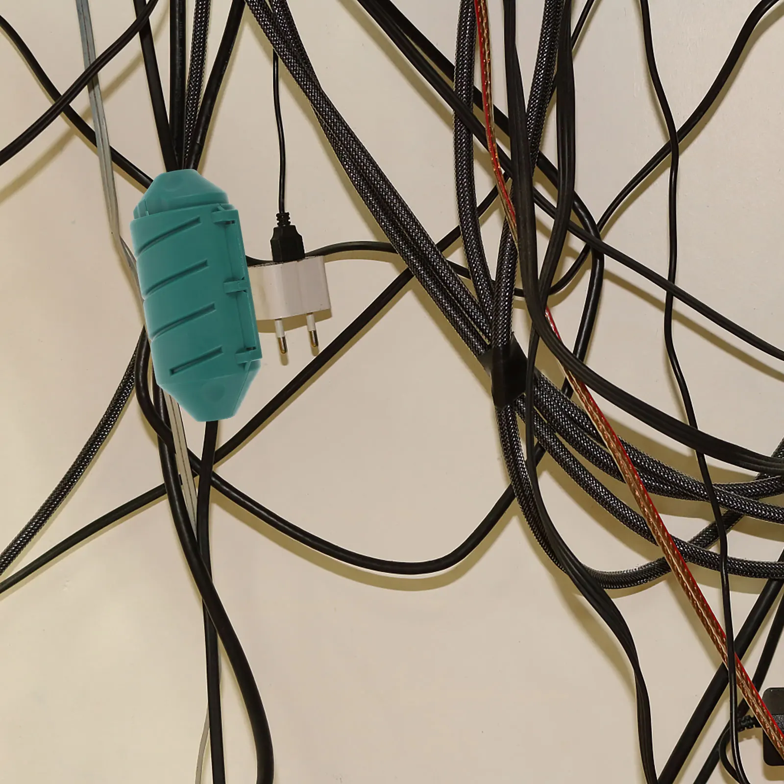 

Waterproof Junction Box Green Outdoor Protection Plastic Project DIY Electronic Storage Weatherproof Connection Electric Wire