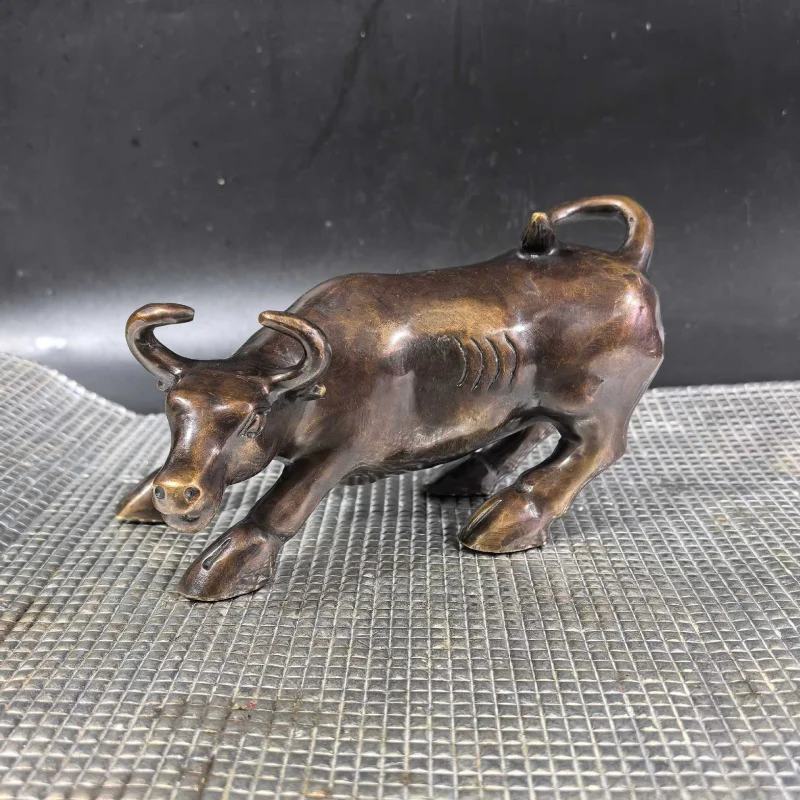 Wholesale pure copper cow zodiac figurine, auspicious cow craft ornament, shop opening gift, desktop decoration