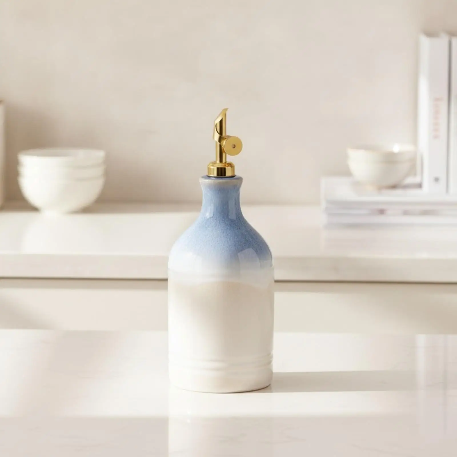 Ceramic Oil Dispenser 600 Ml Capacity for Meal Cooking, Salad Dressing