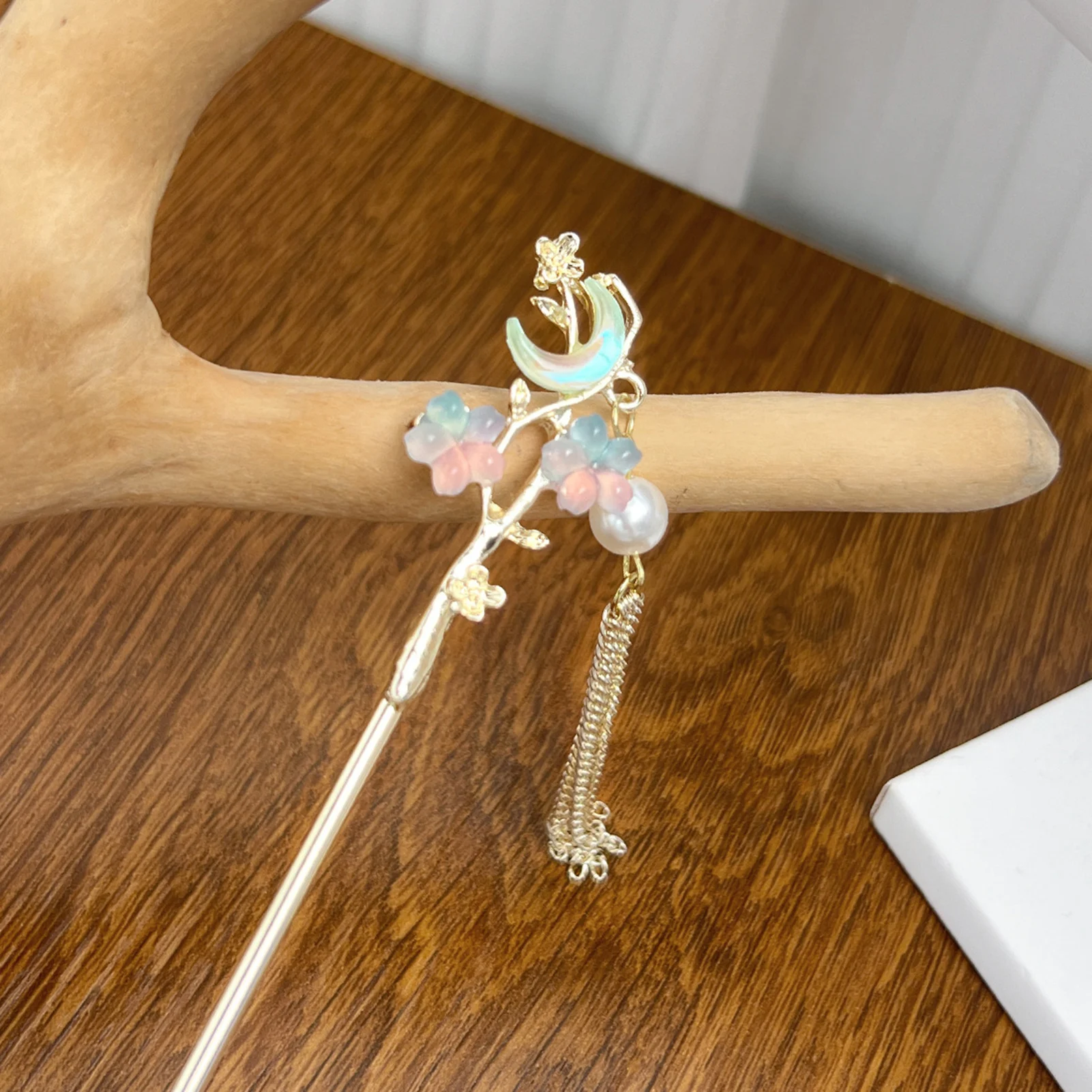 태슬 헤어핀 여성용 크리스탈 헤어 클립 꽃 모양 디자인 스텝 쉐이크 한푸 헤어 스틱 태슬 헤드웨어 헤어핀 장신구