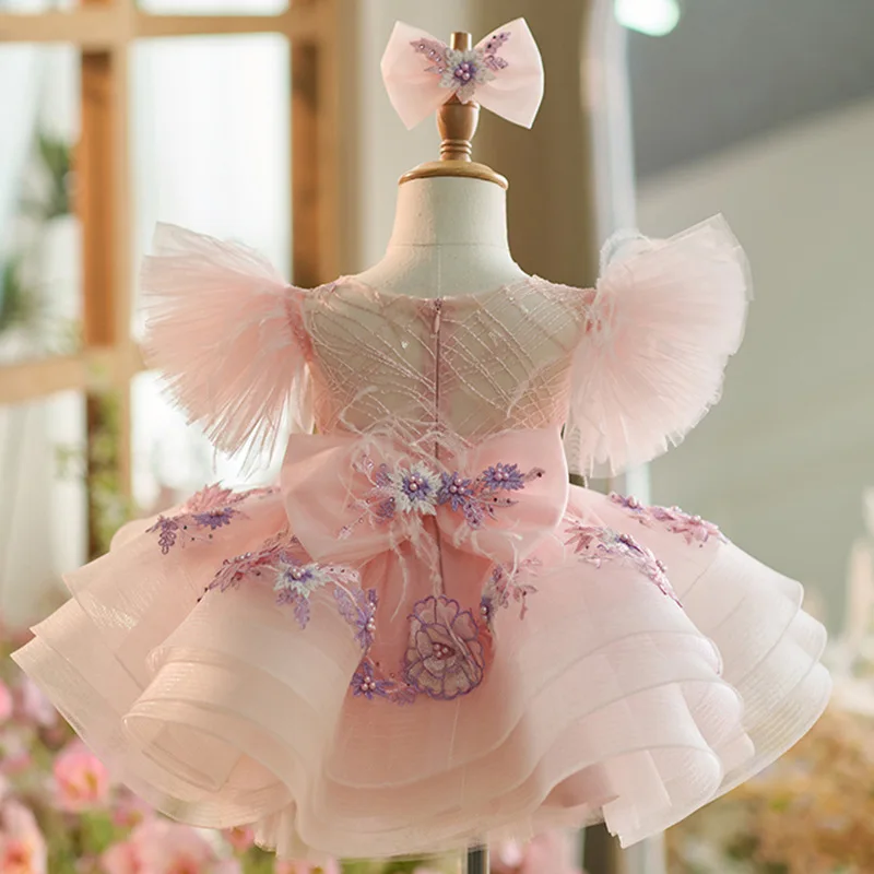 2024 New Gorgeous and Elegant Party Dress for Girls Aged 2 to 8 Christmas Dress Pink Flying Sleeves Puffy Princess Skirt