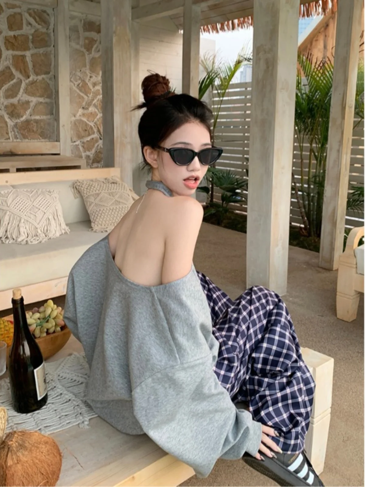 

Shoulder Bared Oversized Hoodie Women's Style Two Ways to Wear Neck Hanging Summer New Loose Slimming Grey Pure Desire Backle...