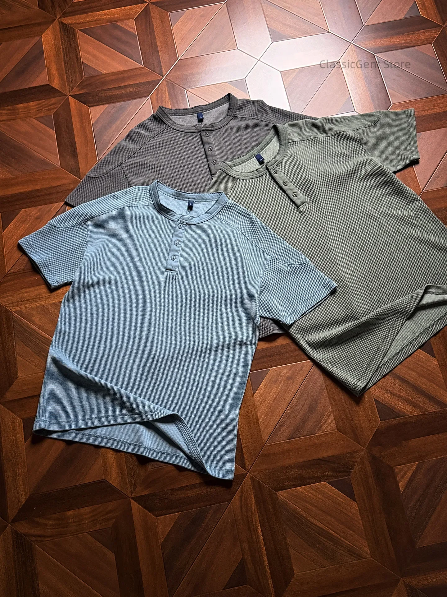 

The new waffle heavy 10.2OZ pure cotton fabric, crisp, comfortable and breathable loose POLO shirt