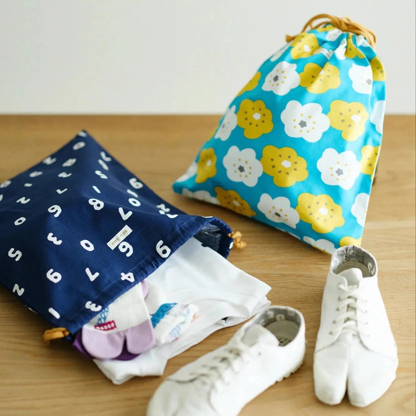Bolsa de Almacenamiento para Toallas con Patrón Clásico Souso, Bolsa de Almacenamiento de Diseño Clásico Auténtico de la Marca Japonesa Sousou Mochi