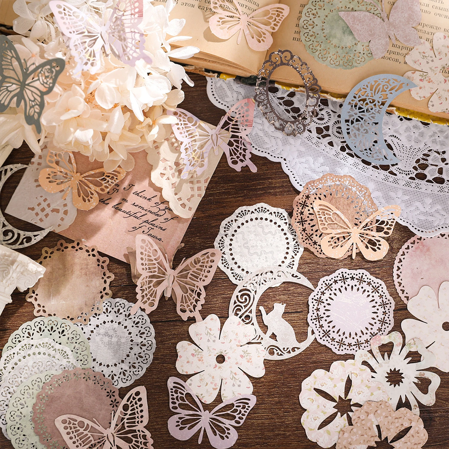 30pcs Vintage Lace Butterfly Frame Material Paper Scrapbooking Decor Collage Junk Journal DIY Diary Plant Craft Paper