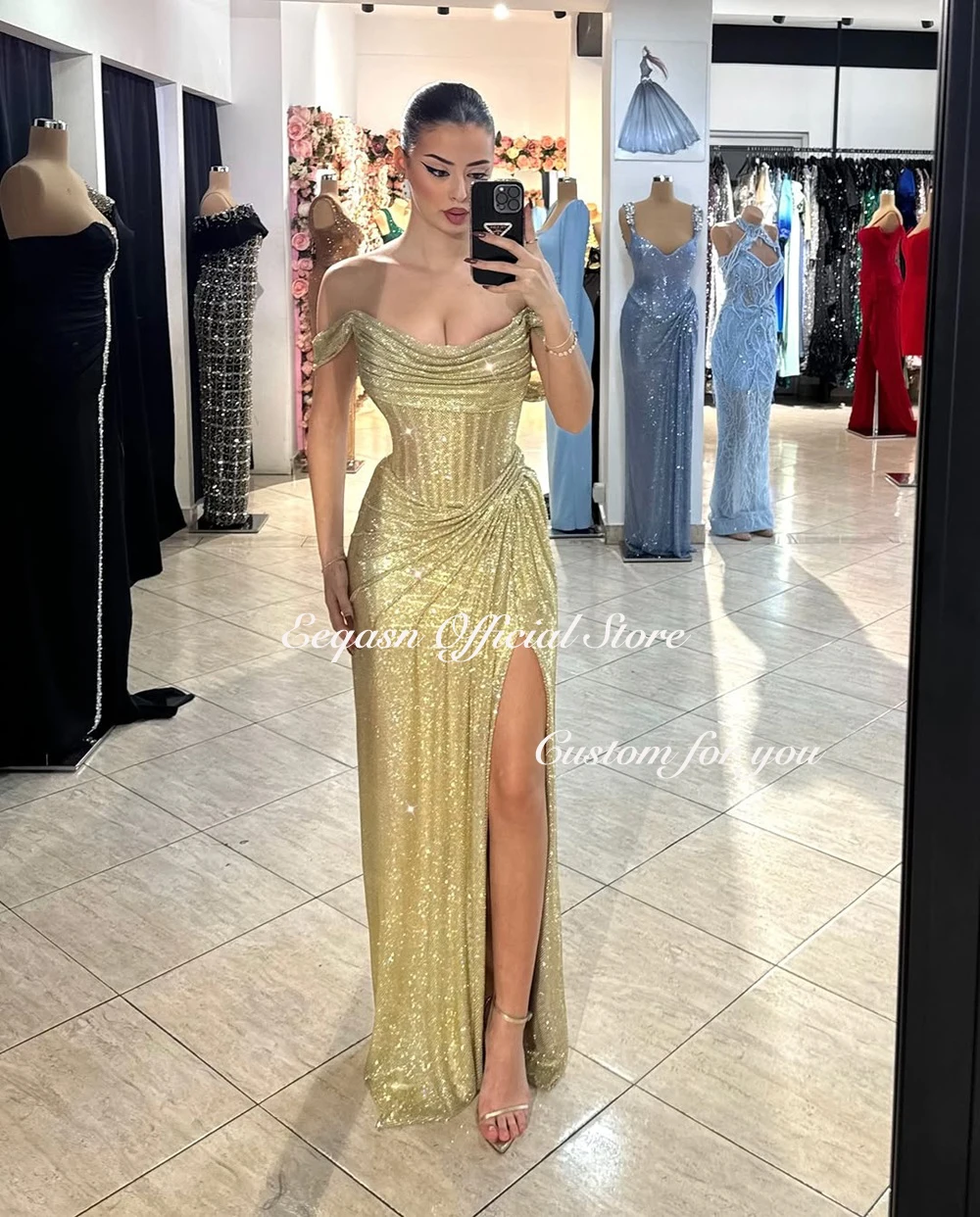 Vestidos de Noche dorados brillantes, vestidos de fiesta con abertura lateral de sirena sin tirantes, vestido Formal elegante para ocasiones Gala 2025 personalizado