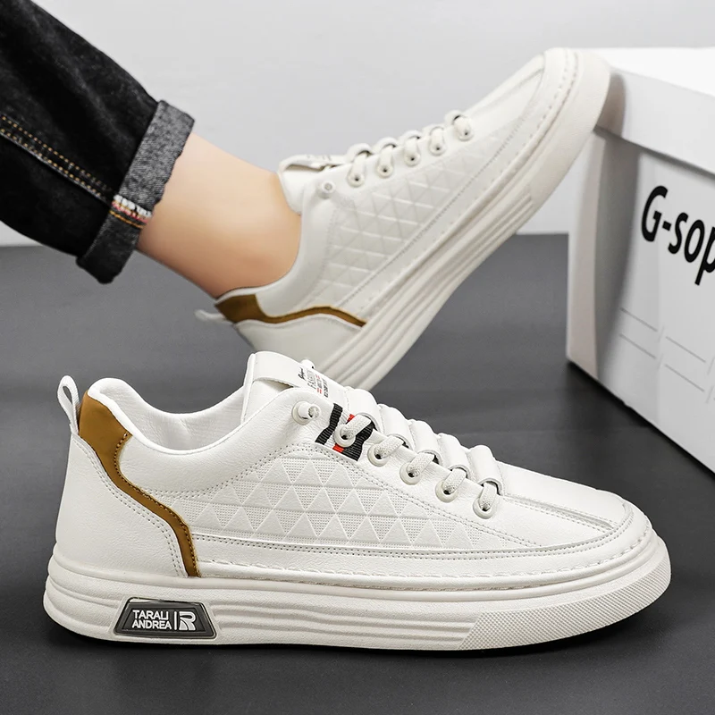 Fashion Platform Men Casual Shoes Leather Lightweight Slip on Men Board Shoes White Outdoor Sports Sneakers Comfort Tennis Shoes