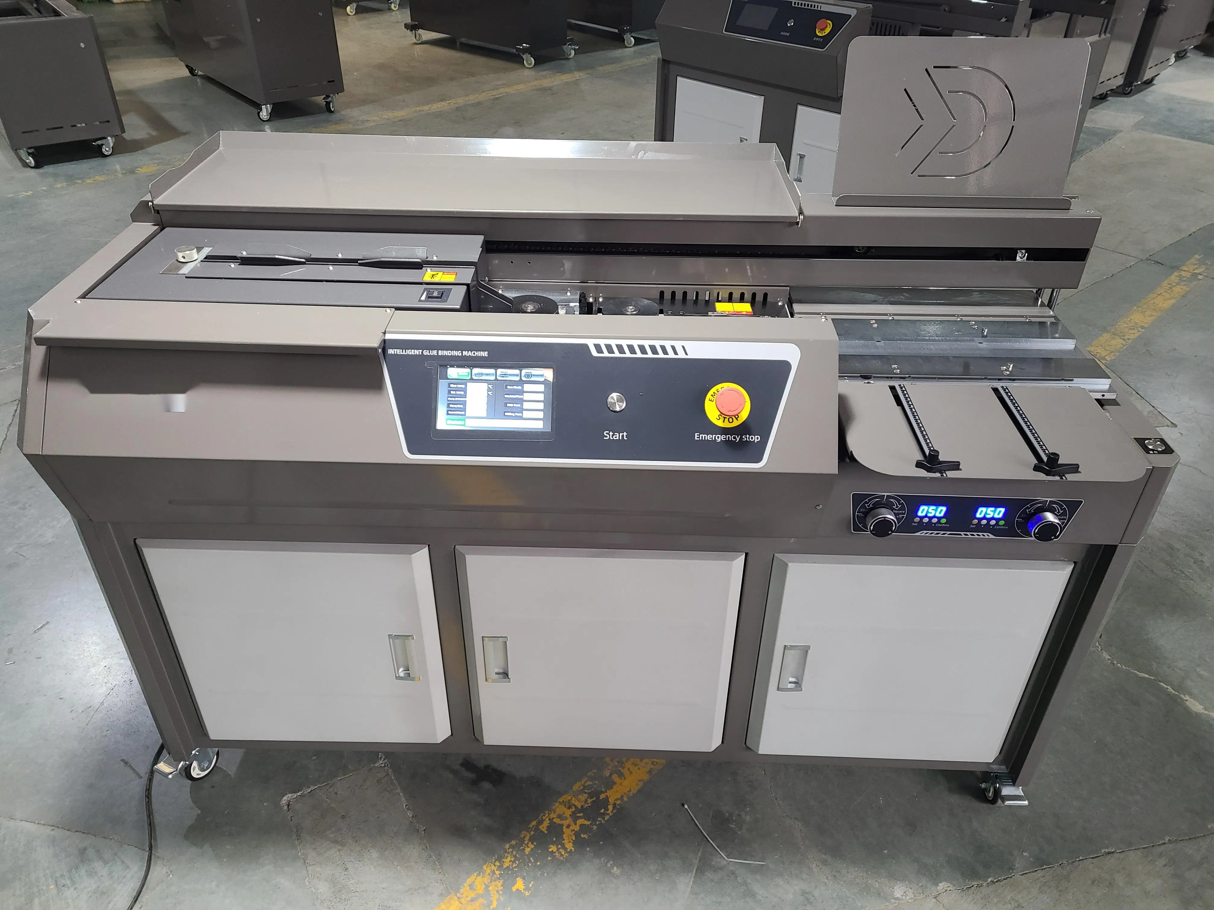 2025FRONT C70 Perfect Glue Binding Machine With Side Glue Basic 7-inch Screen Automatic