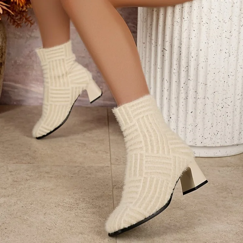 2026 جديد الكعوب حذاء من الجلد المرأة مثير الأخضر عالية الخريف الجلد المدبوغ منصة أحذية بوت قصيرة امرأة أشار تو كعب سميك مضخات 43 #4