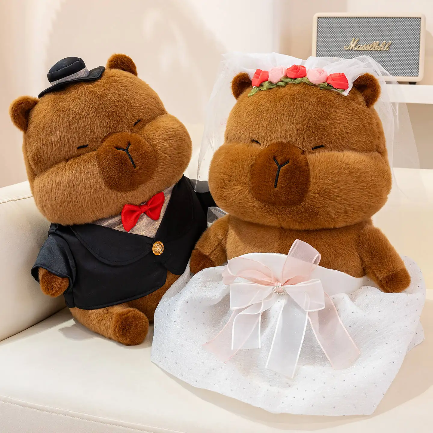 

Creative 2 Style Couple Capybara Wedding Doll Soft Stuffed Animals Plush Toys Partner for Lovers Girls Valentine's Day Gifts