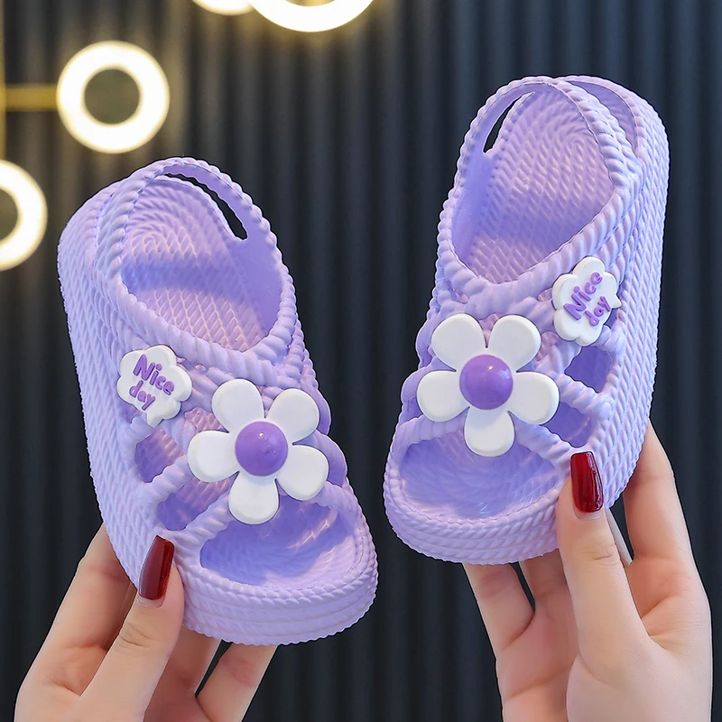 New Summer Children Slippers Flower Pattern Lithe Comfort Sandal For Aged 2-8 Girls Non-slip Seabeach Flip Flops Home Kids Shoes