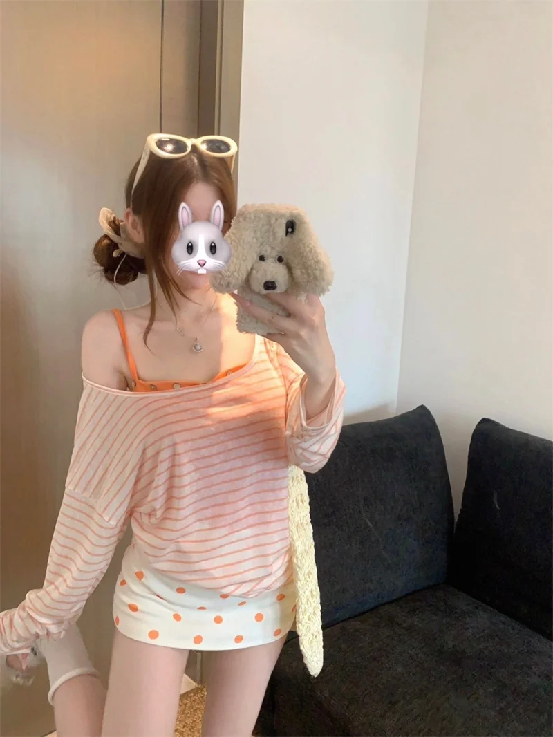 

Kumikumi Loose Long Sleeve T-Shirt Set Women's Summer Polka Dot Skirt Three-piece Set Inner Wear Tank Top Fashionable Ou...