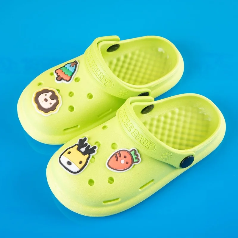 2023 New Children\'s Hollow Out Slippers Boy And Girls Garden Shoes Non-slip Cartoon Cute Sandals And Slippers Children Clogs