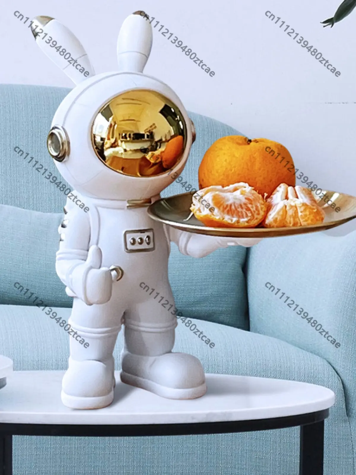 Original Design Astronaut Storage Tray Multi-purpose Fruit Plate Resin Ornament Home Desktop Decor Craft Gift