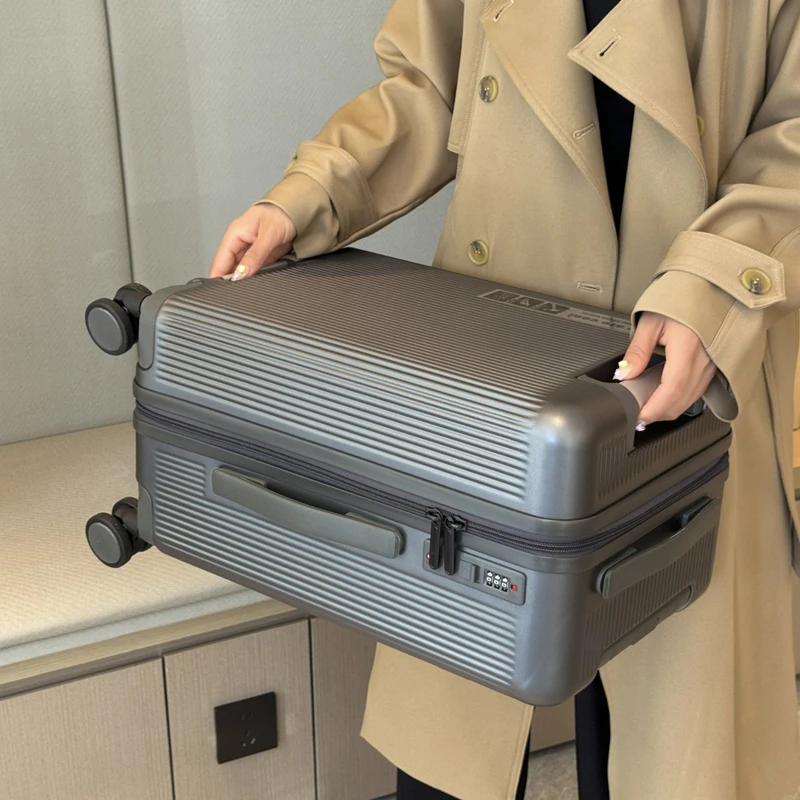 Bagaglio a mano da 20 pollici con apertura 3 - 7 e doppie maniglie, ruote universali silenziose, cerniera di grande capacità, tirante