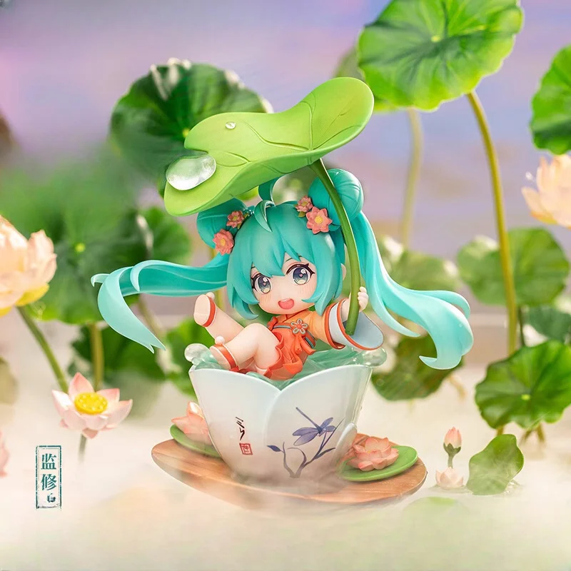 

Bandai Hatsune Miku playing in the lotus pond mini version anime surrounding model ornaments joint doll birthday gift collection