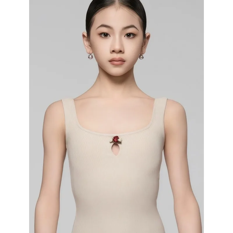 

Индивидуальное платье для латинских тренировок для девочек, универсальный топ без рукавов с маленькими цветочными ремнями, платья для выступлений для женщин, ча-ча