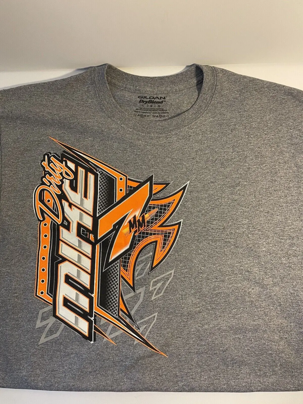 Mike Maresca Dirty Mike Racing T-shirt Size L Super DIRTcar Modified Potsdam, NY