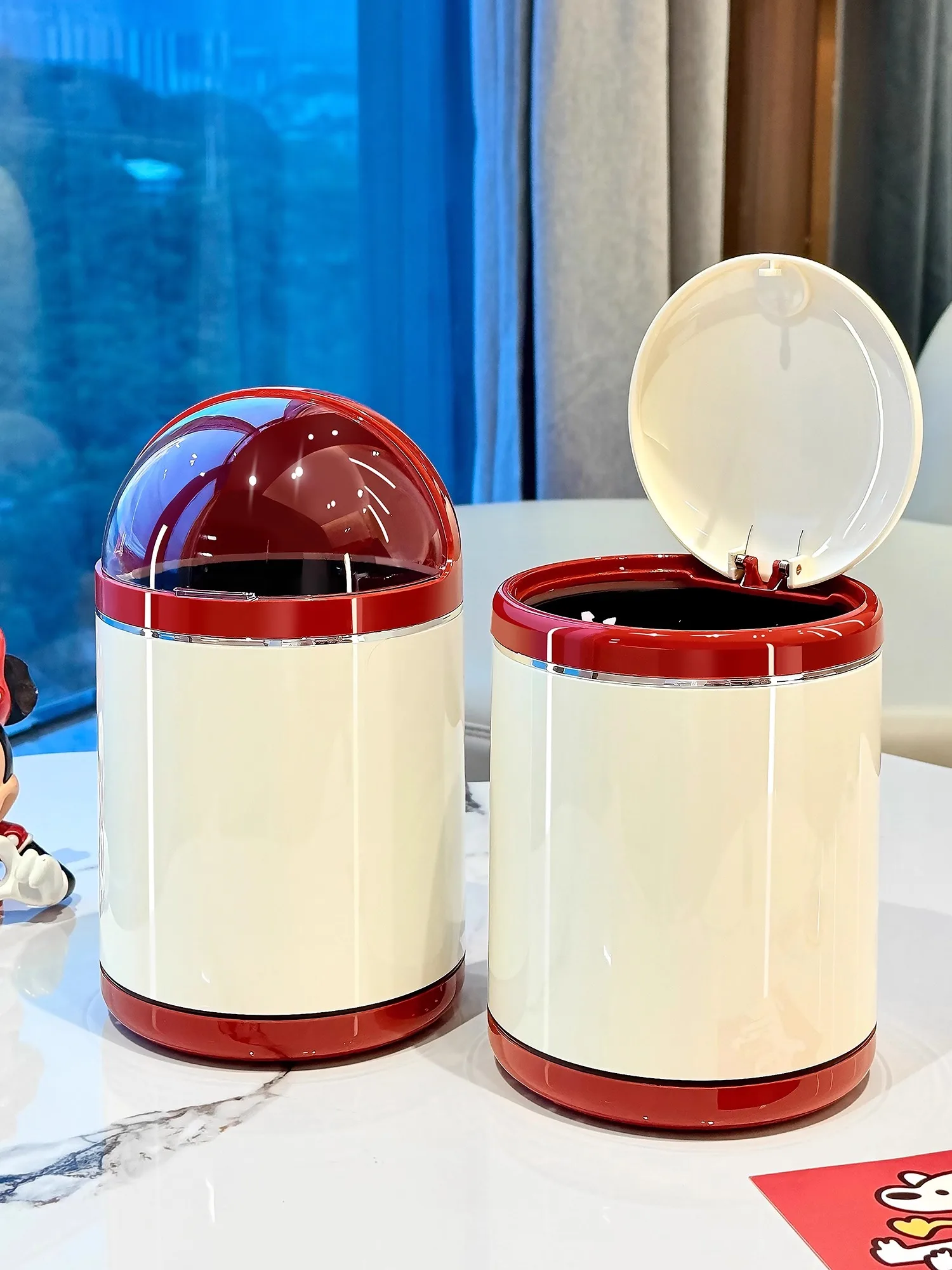 

Настольный контейнер Tra Can малого размера с крышкой для дома, офиса, гостиной, спальни, пластиковый круглый контейнер для хранения, бренд BSD