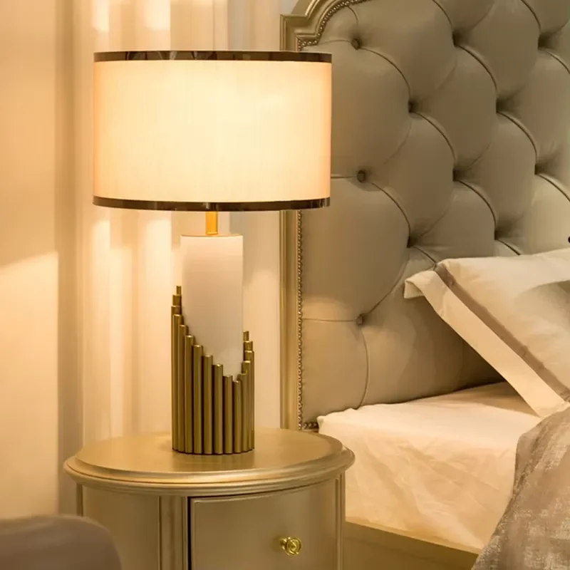 Nordic Marble Table Lamp Modern Wrought Iron LED Desk Light Luxury Bedroom Reading Nightstand Fixture AC Powered Home Decor
