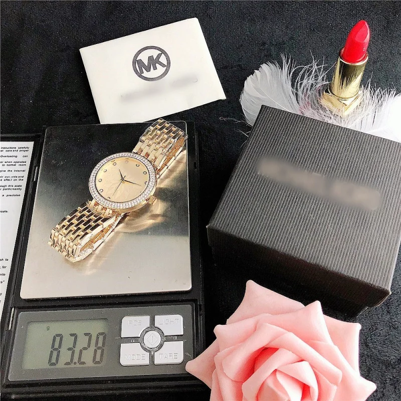 Женские изысканные легкие роскошные и простые модные электронные женские часы Элегантные мужские часы Часы со стальным ремешком