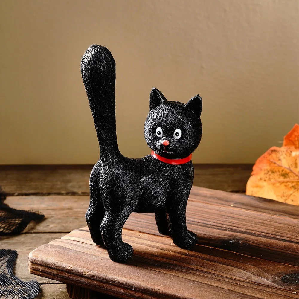 Nordic Wind Cocked Tail Cat Resin Ornaments Gold Silver and Black Cartoon Cat Desktop Decoration Crafts Animal Ornaments