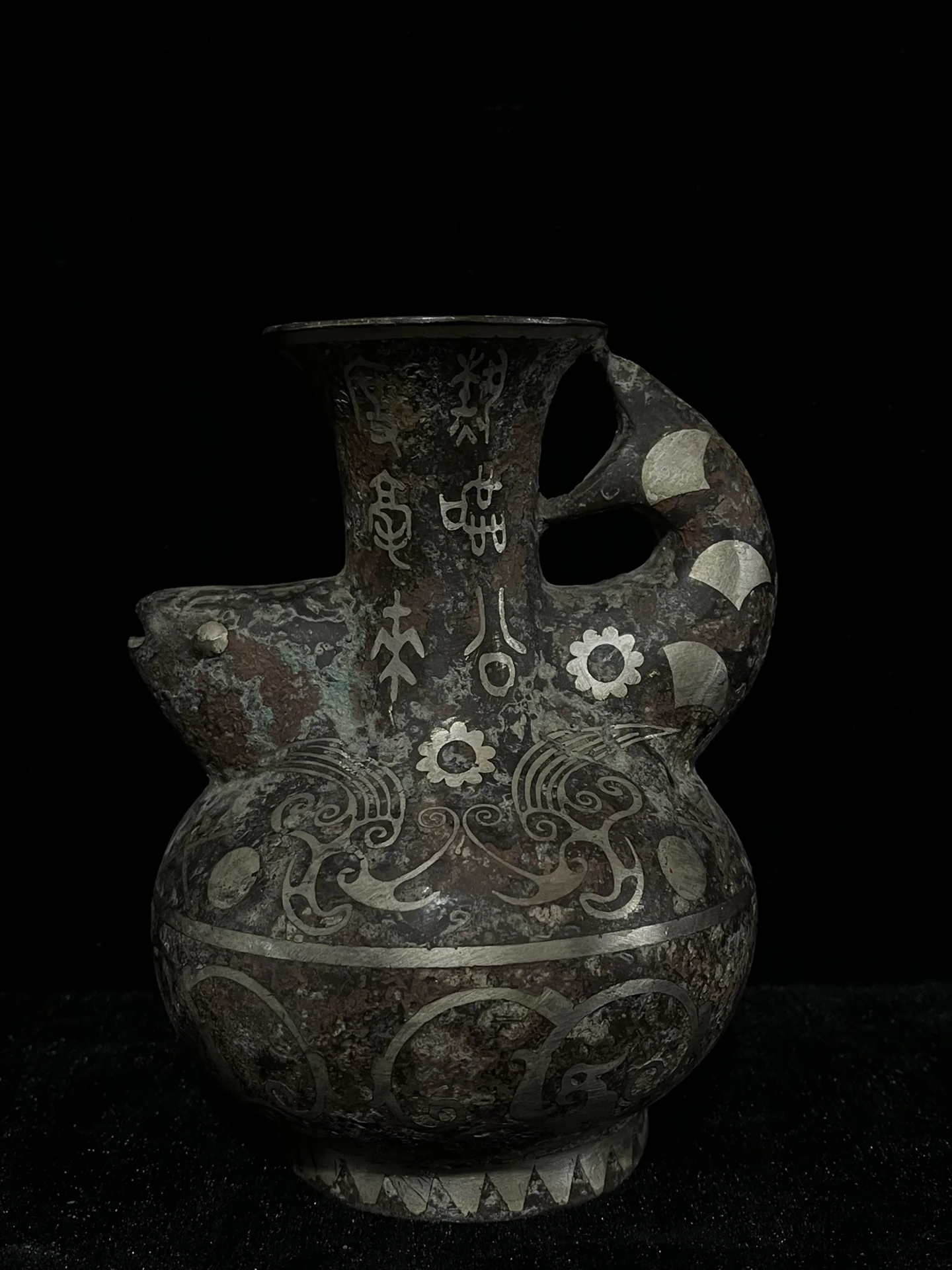 Old hand-caved bronze &silver carp vase