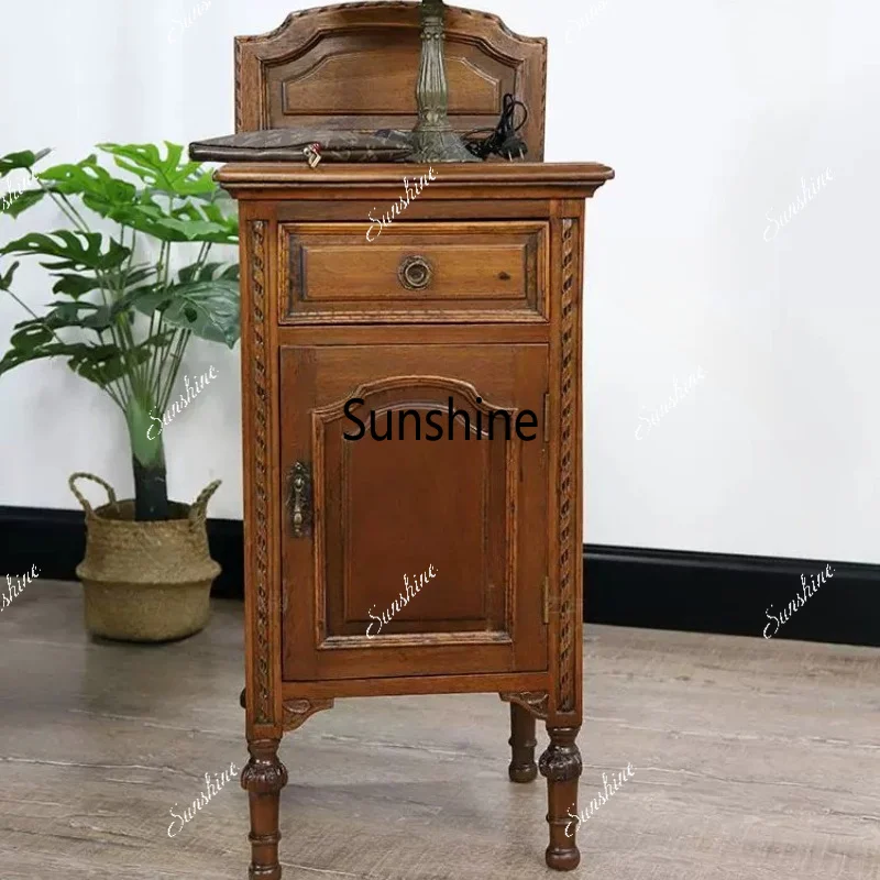 Modern living room solid wood retro nostalgic edge few bedside table studio film and television props