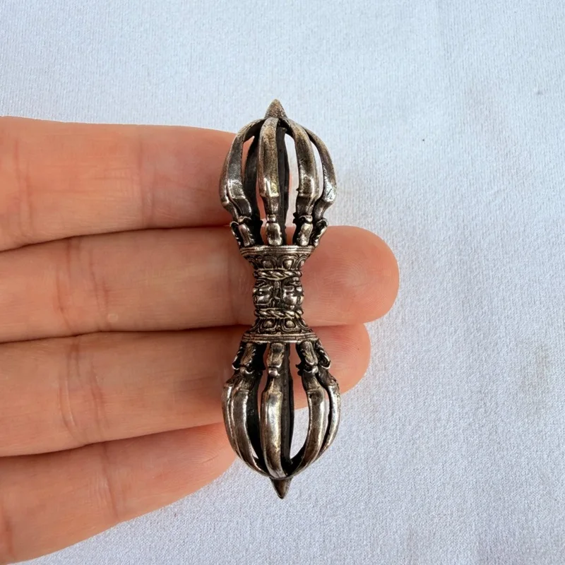 Tibetan-style white copper ornaments, nine-pronged vajra craft decorative items