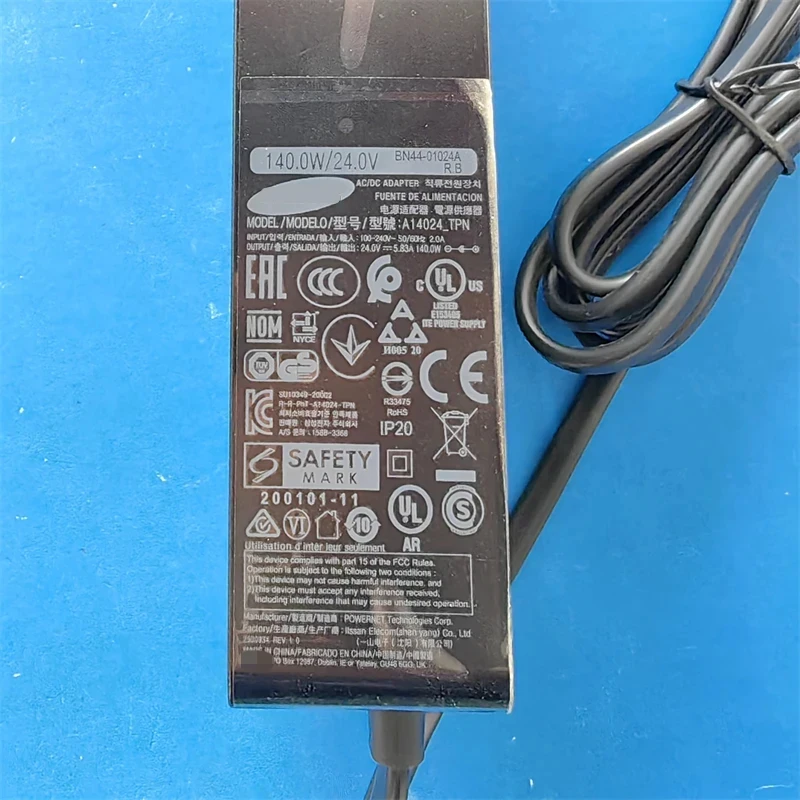 ใหม่เอี่ยม A14024_TPN BN44-01024A 140W 24V อะแดปเตอร์ที่ชาร์จไฟสำหรับ C32G75TQSC C32G75TQSU C32G75TQSR