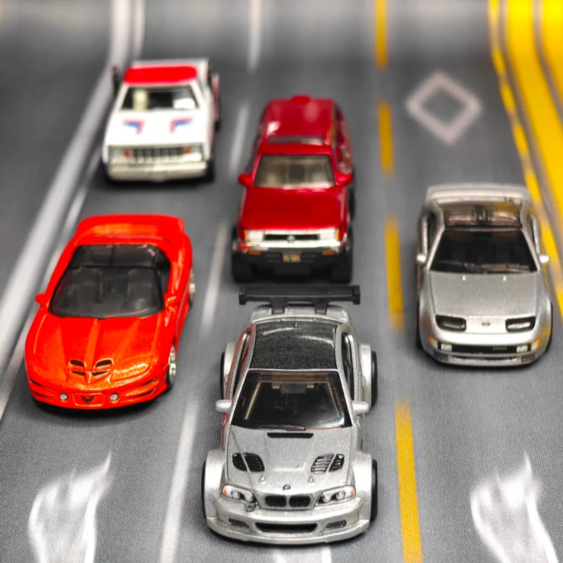 

New Hot Wheels Cars Premium Boulevard 2002 Pontiac Firebird 1/64 Metal Diecast Model Car Collection Toy Vehicles Gjt68-143 Gifts