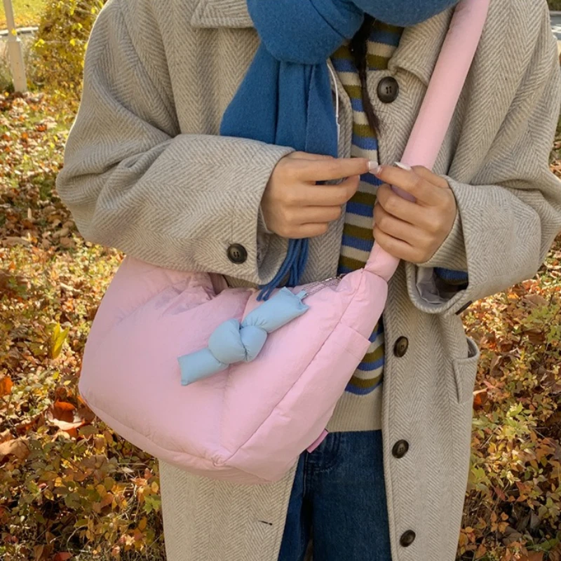 

Women‘s Down Shoulder Bag Lightweight Quilted Puffer Bag Crossbody Handbag for Women Water-resistant Tote for Work Travel